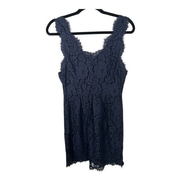 Joie Rori Scalloped Eyelet Lace Mini Cocktail Dress in Navy Blue Size Sm… - Picture 3 of 8